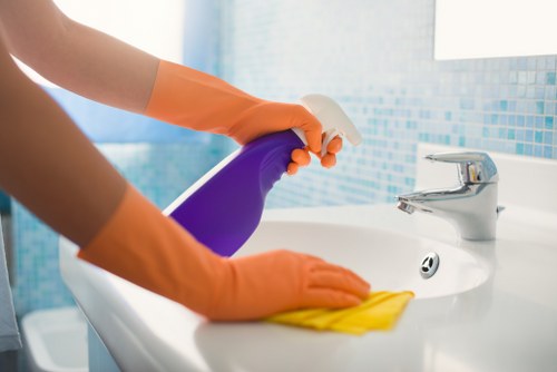 Professional carpet cleaning service in Kingston upon Thames living room